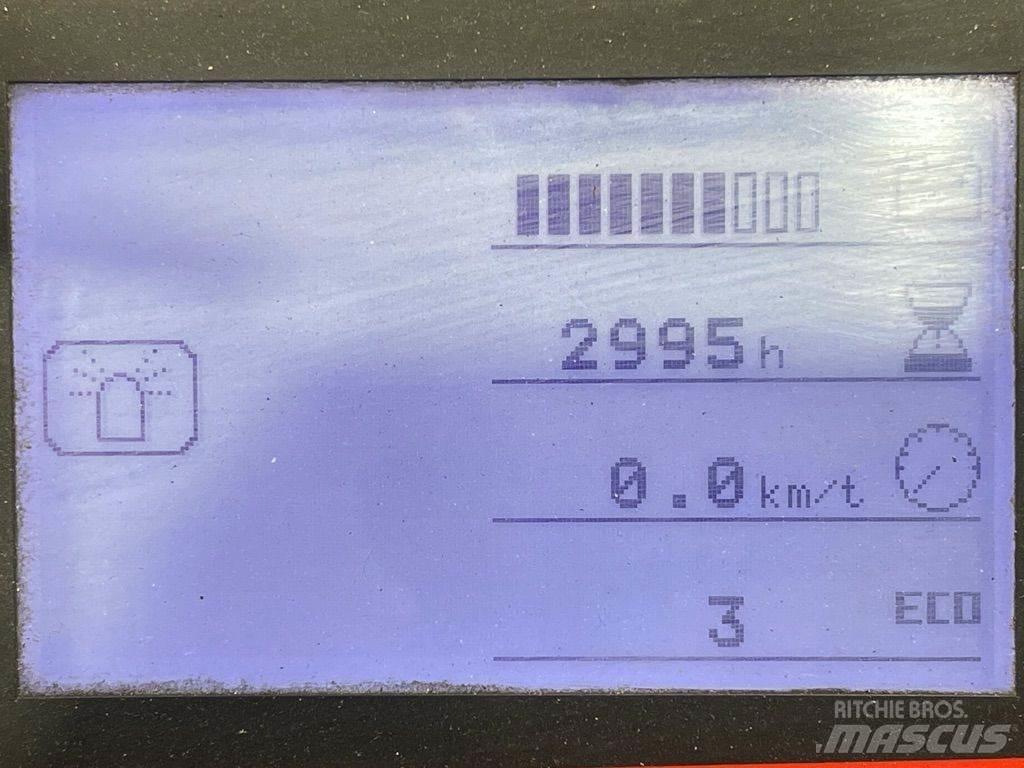 Linde P80-1191 شاحنة قاطرة