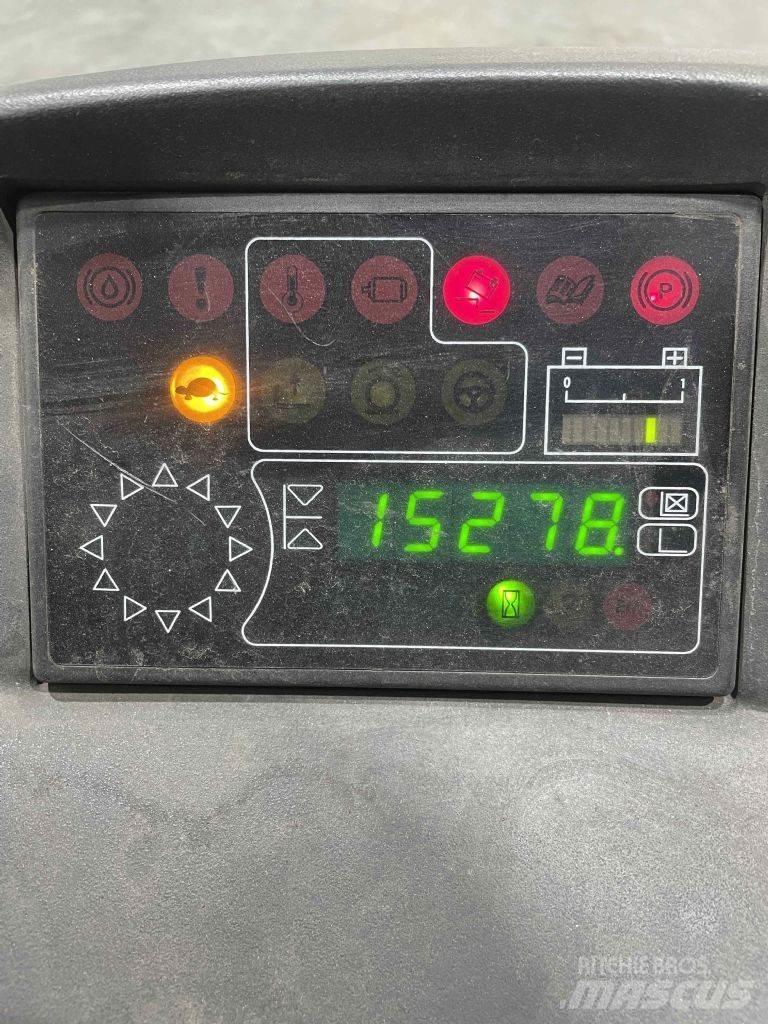 Linde R14-115 شاحنة مناولة