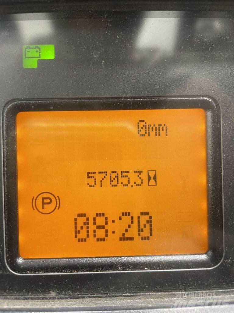 Linde R16-01-1120 شاحنة مناولة