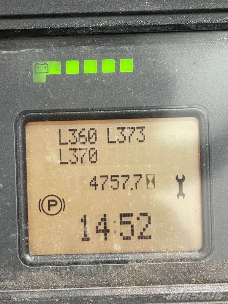 Linde R16-01-1120 شاحنة مناولة