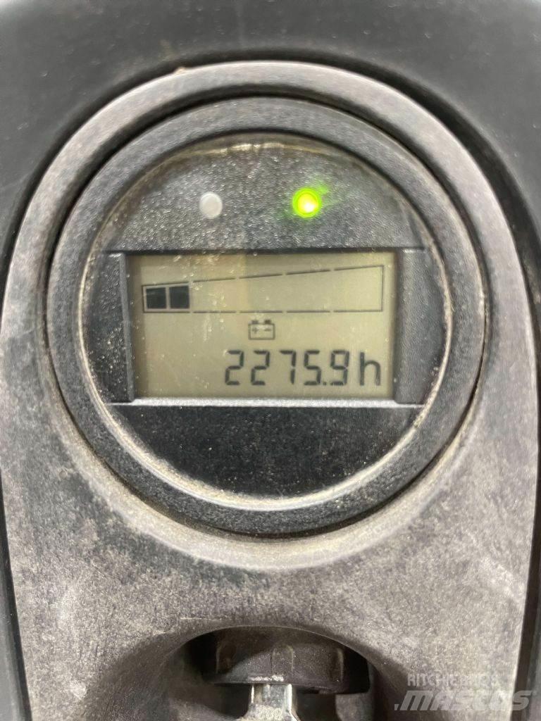 Linde T16-1152 معدات الرفع منخفض المستوى