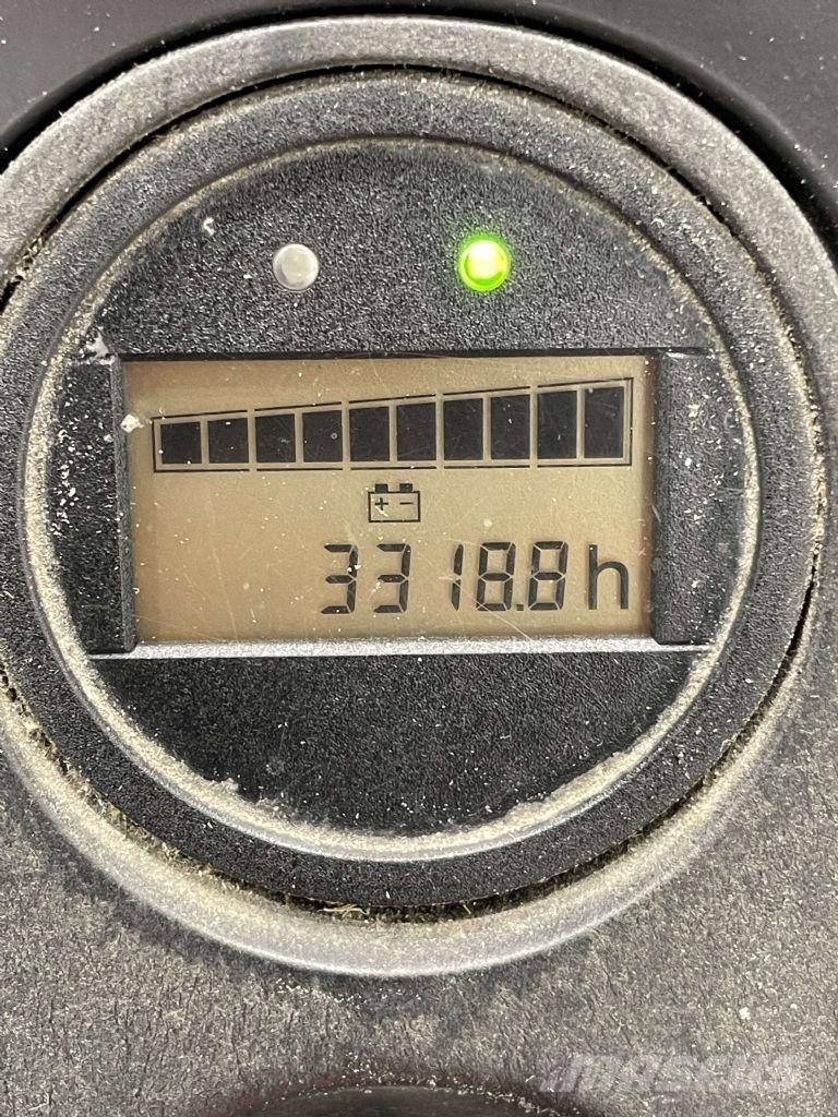 Linde T18-1152-Li-Ion معدات الرفع منخفض المستوى