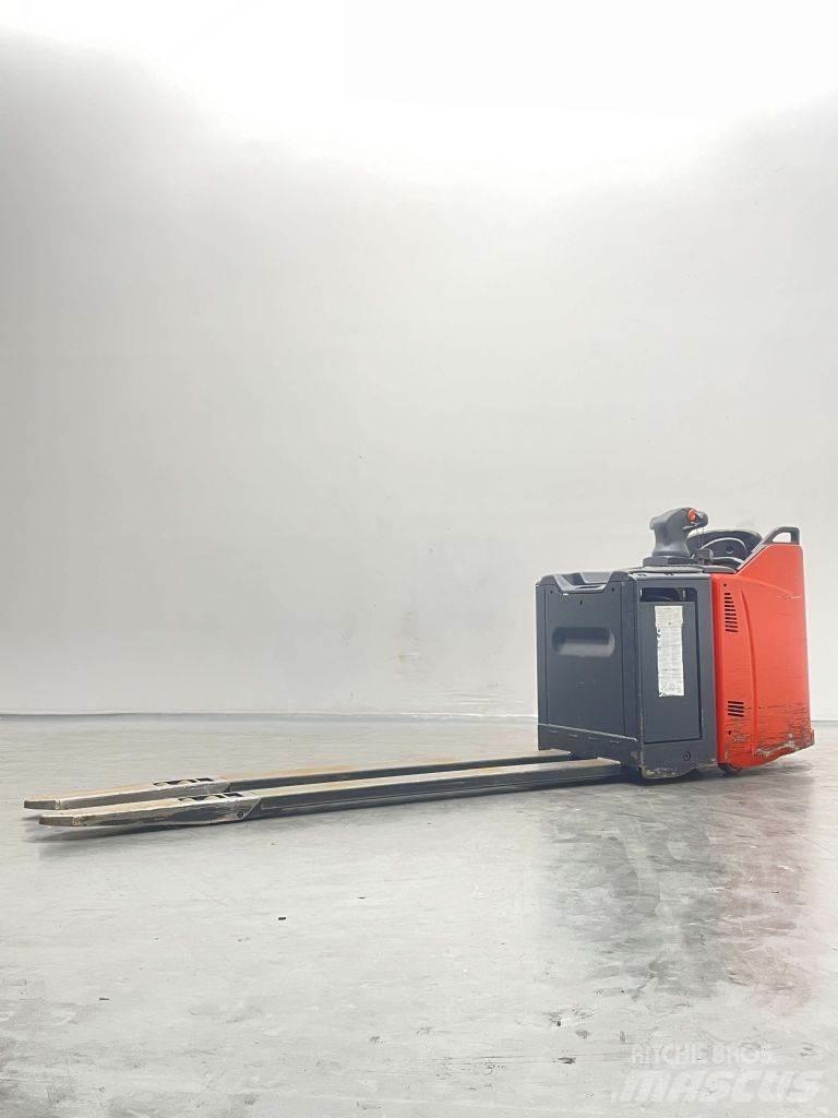 Linde T25SP-131 معدات الرفع منخفض المستوى