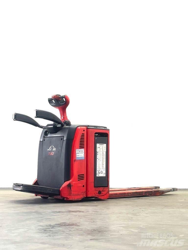 Linde T30AP-131 معدات الرفع منخفض المستوى