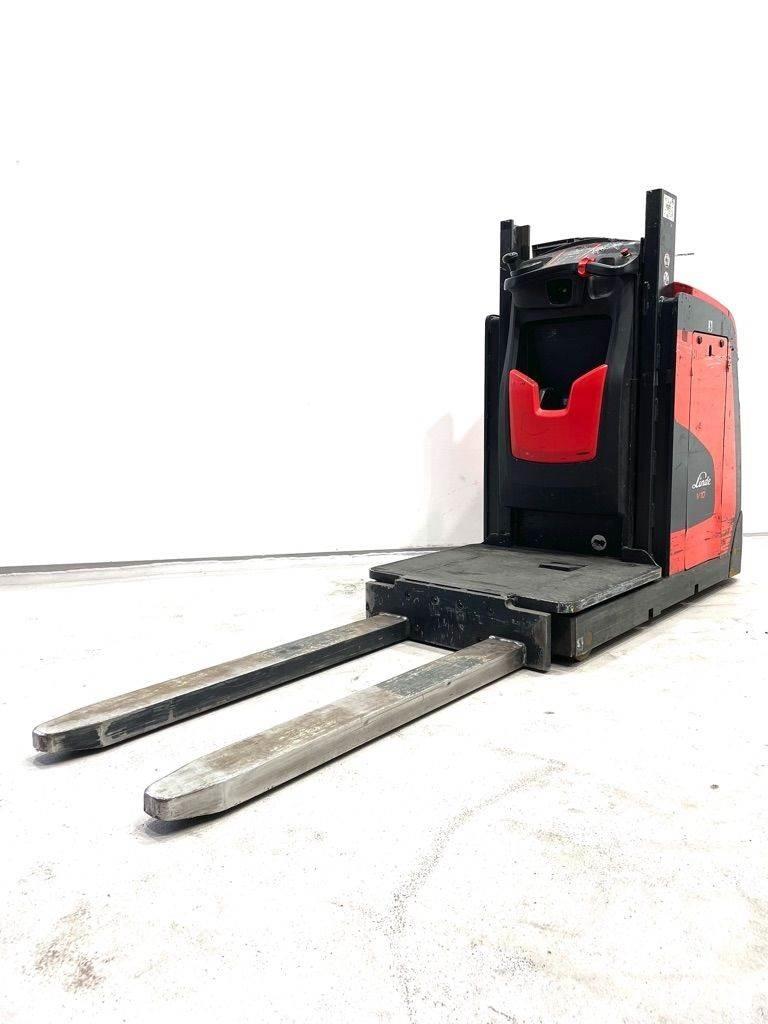 Linde V10-5212 معدات الرفع عالي المستوى