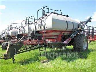 Case IH 3430 مثاقيب مدمجة