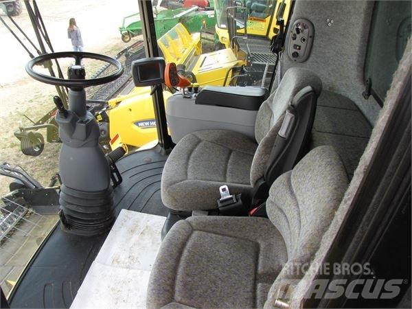 New Holland CX860 حصادات