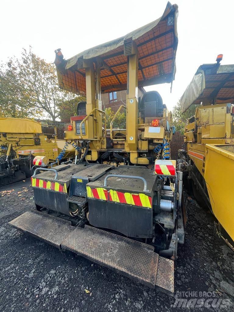 CAT AP600 Paver معدات السفلتة