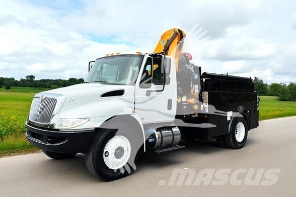 Effer 135/3S رافعات أشجار