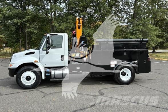 Effer 135/3S رافعات أشجار