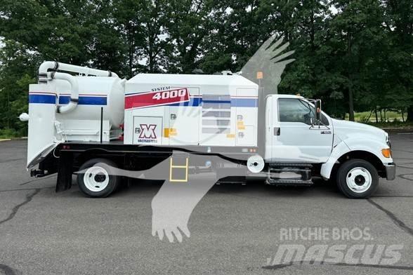 Ford F650 SD أخرى