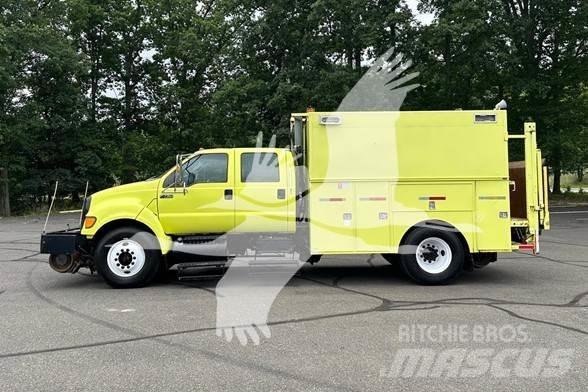 Ford F750 SD أخرى