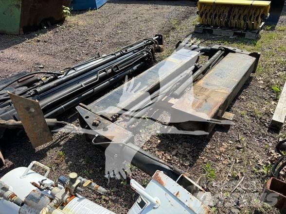 Hiab 360E-5 رافعات أشجار