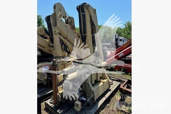 Hiab 8108-2 رافعات أشجار