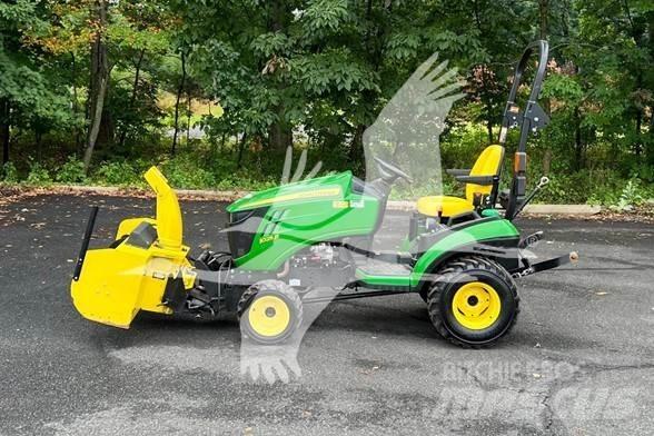John Deere 1025R الجرارات