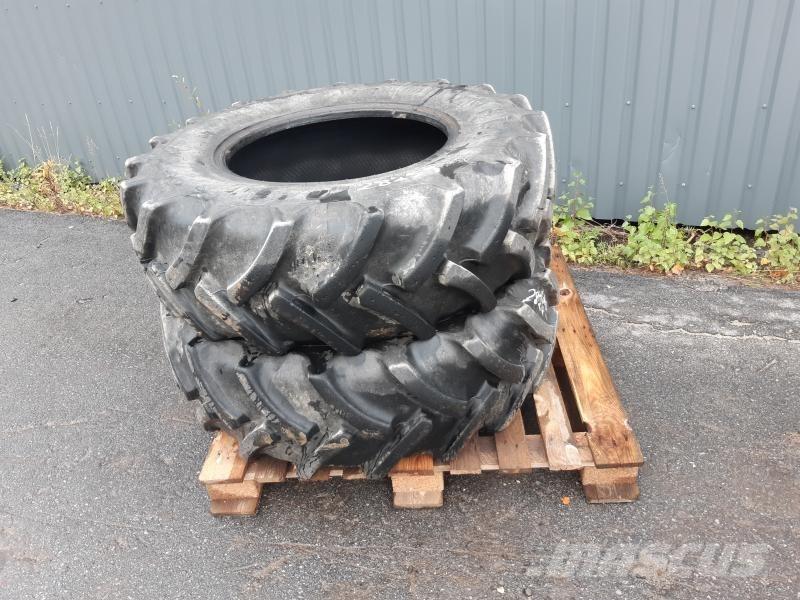  2 ST 340/85-24 DÄCK 50% الإطارات والعجلات والحافات