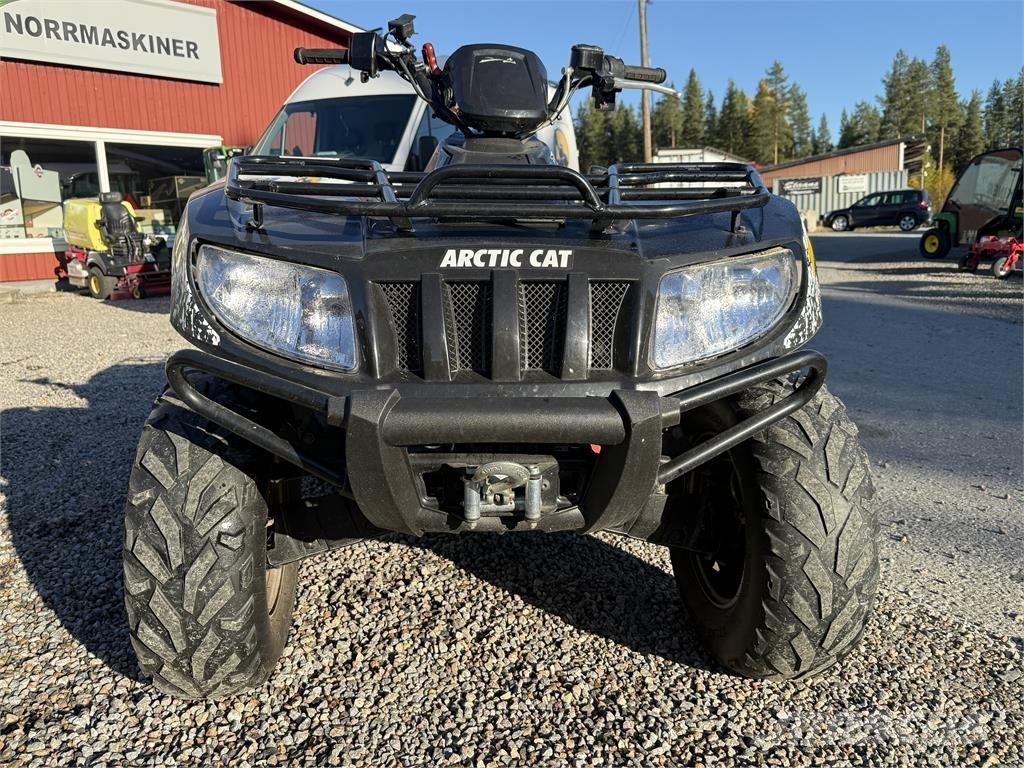 Arctic Cat 700H1 SERVO مركبات لجميع التضاريس