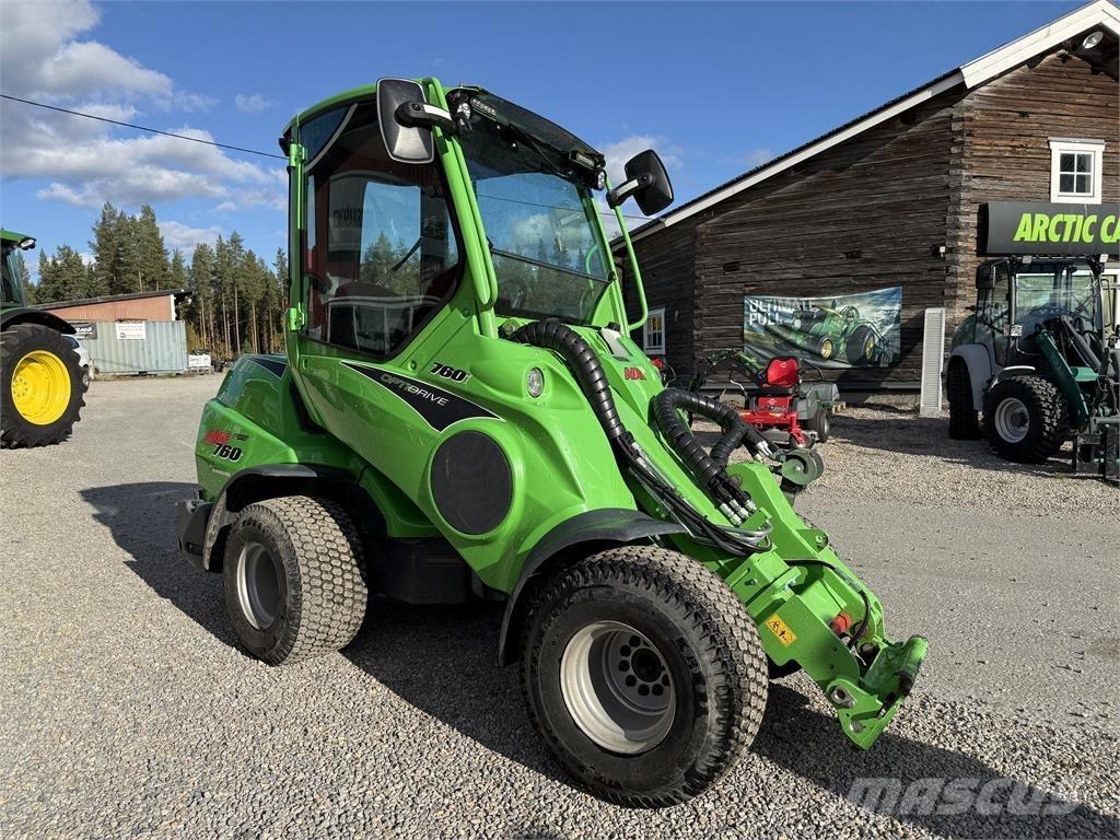 Avant 760i لوادر انزلاقية التوجيه