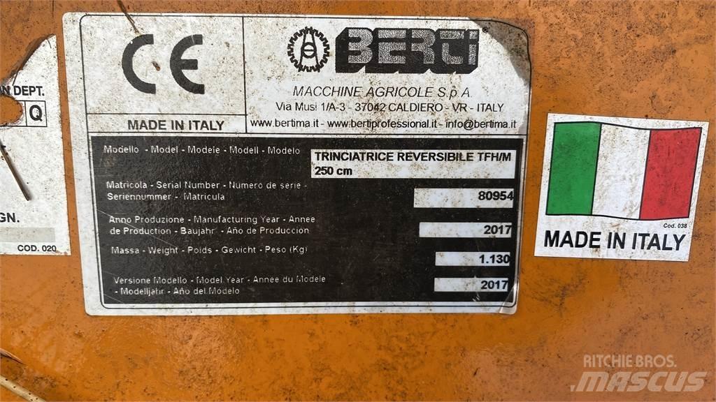 Berti TFH 250 BETESPUTS جزازات وأغطية المراعي