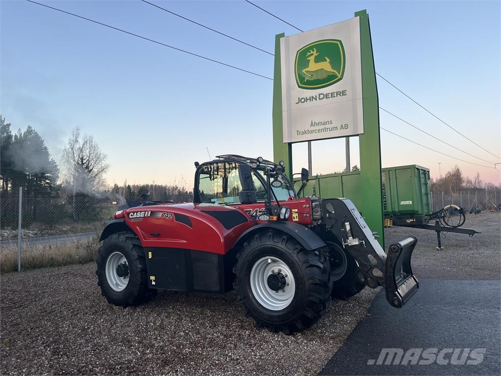 Case IH 742 Farmlift ماكينات زراعية أخرى
