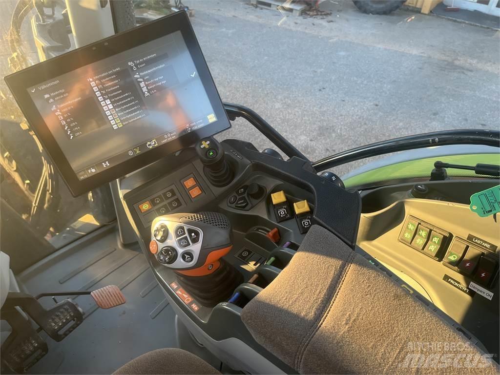 CLAAS ARION 660 CMATIC الجرارات