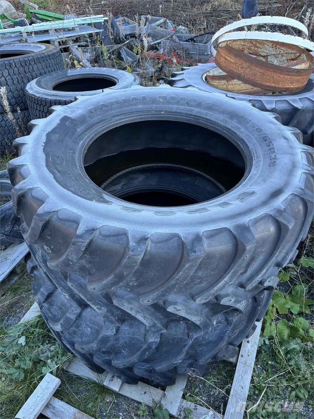 Firestone Dubbade däck الإطارات والعجلات والحافات