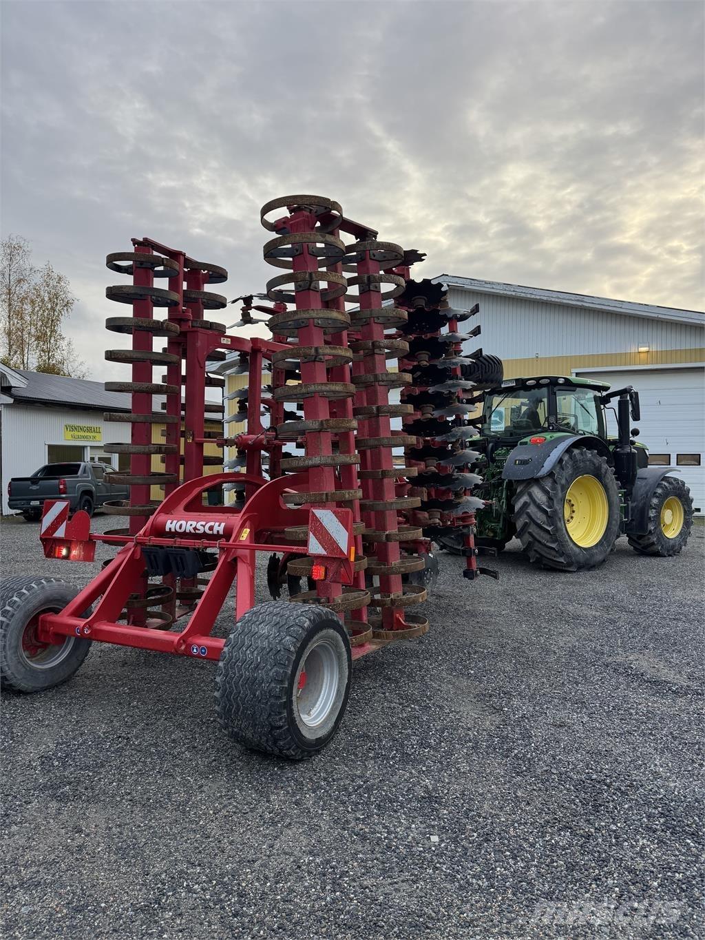 Horsch Joker 6 RT ماكينات وملحقات زراعة أخرى