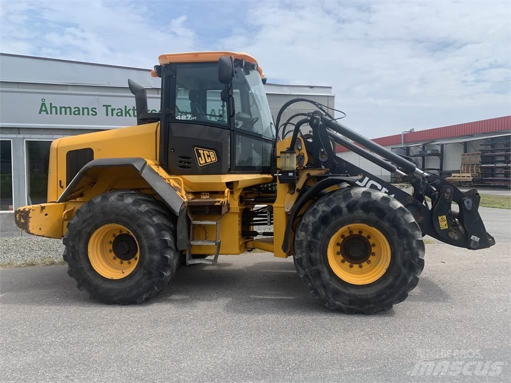 JCB 427 HT ماكينات زراعية أخرى