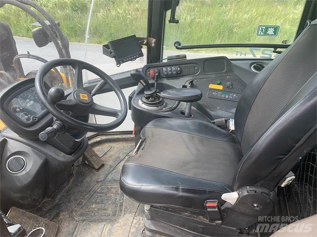JCB 427 HT ماكينات زراعية أخرى