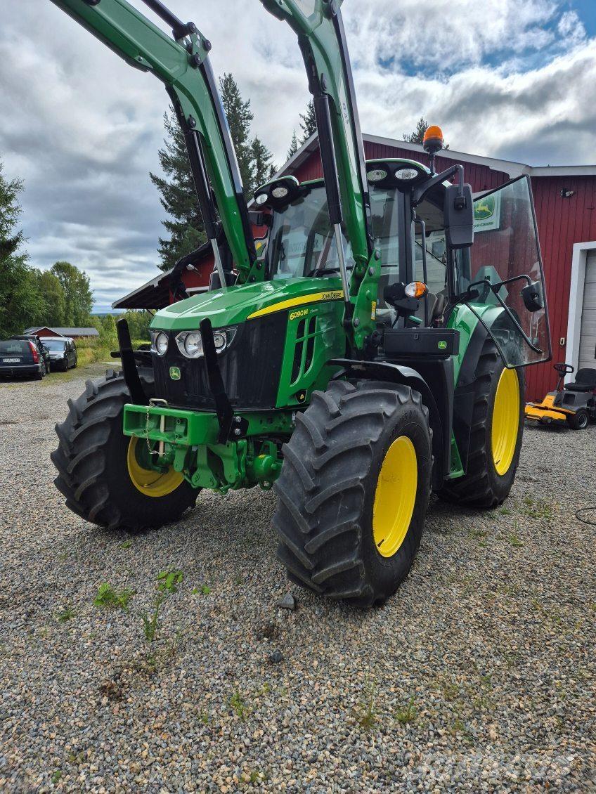 John Deere 6090M الجرارات