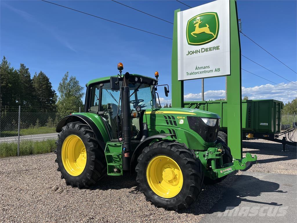 John Deere 6125M الجرارات