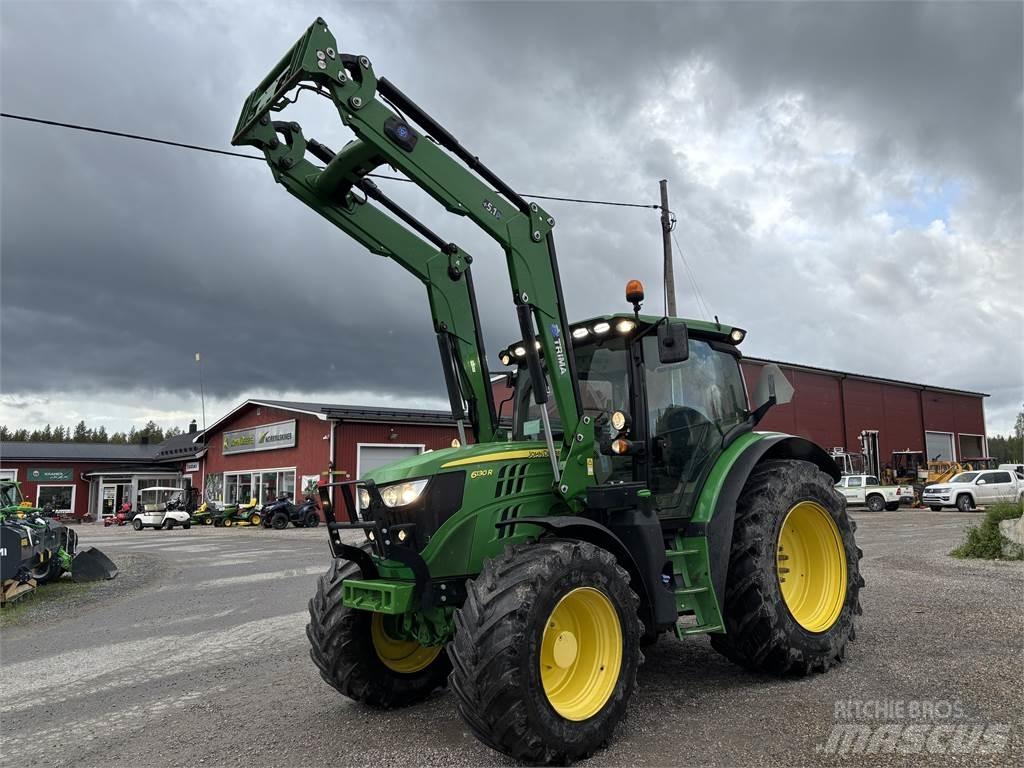 John Deere 6130R الجرارات