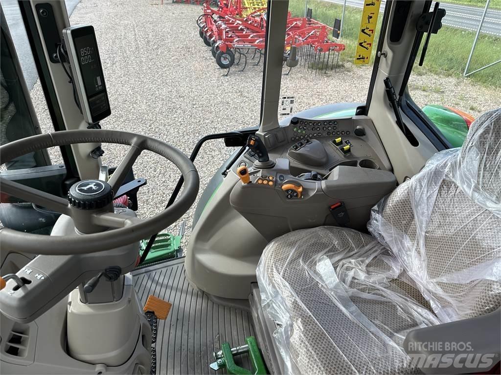 John Deere 6195M الجرارات