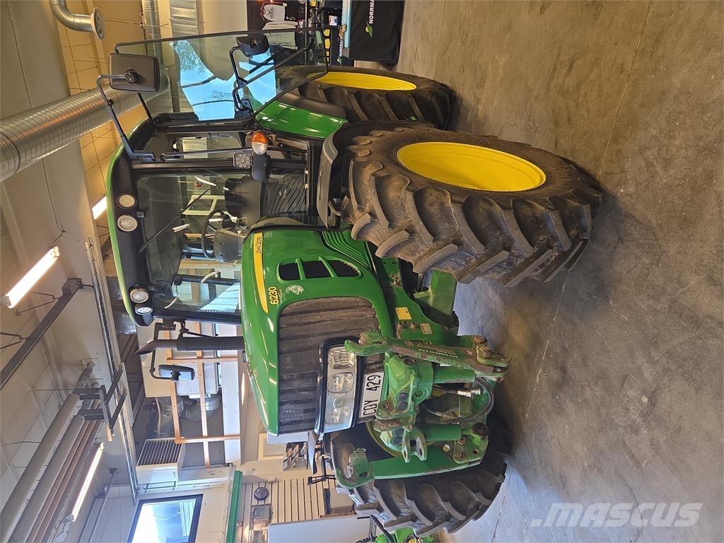 John Deere 6230 الجرارات