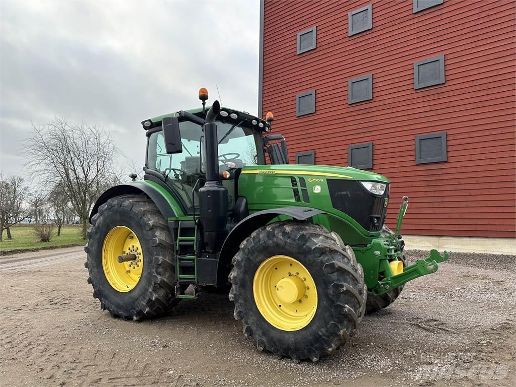 John Deere 6250R الجرارات
