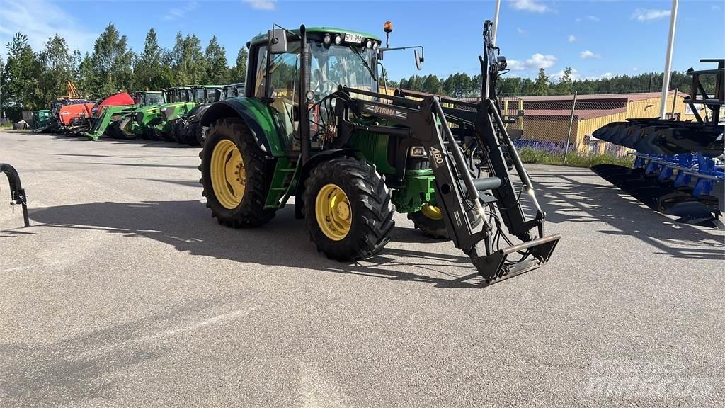John Deere 6420 الجرارات