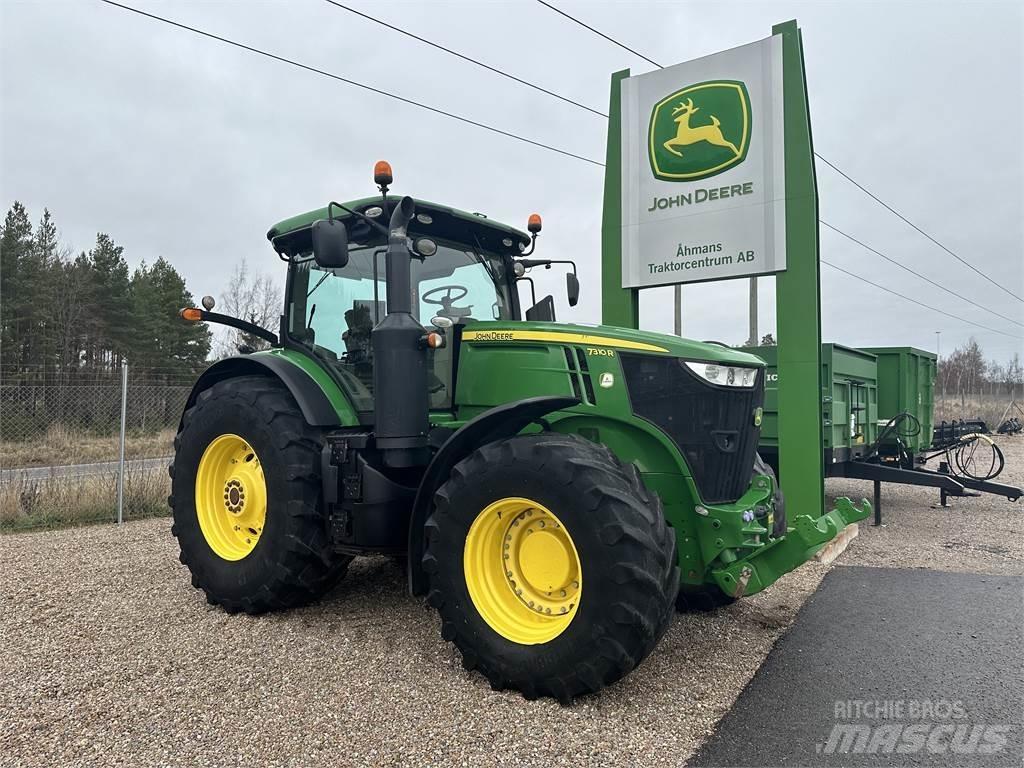 John Deere 7310R الجرارات