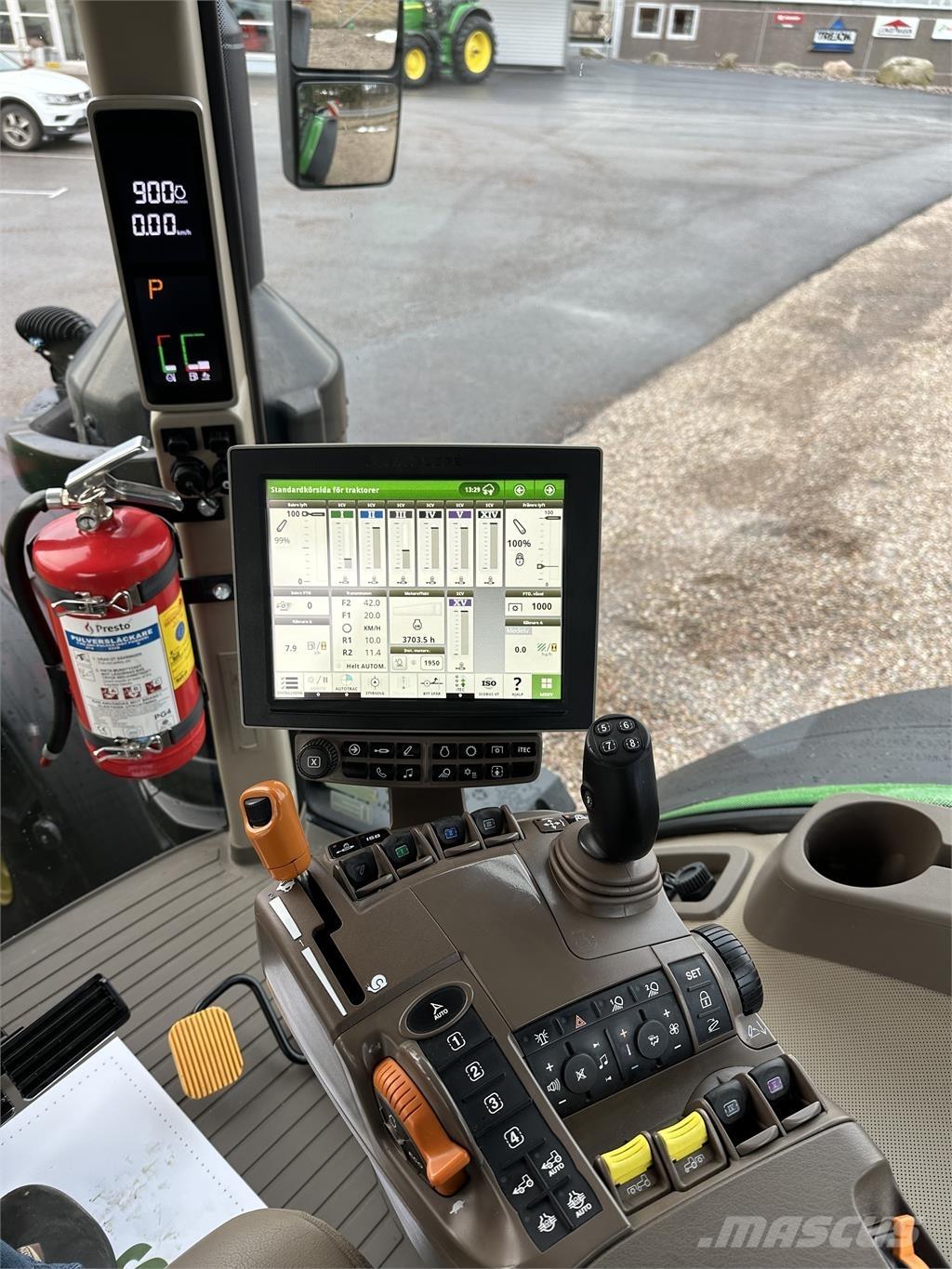 John Deere 8370R الجرارات