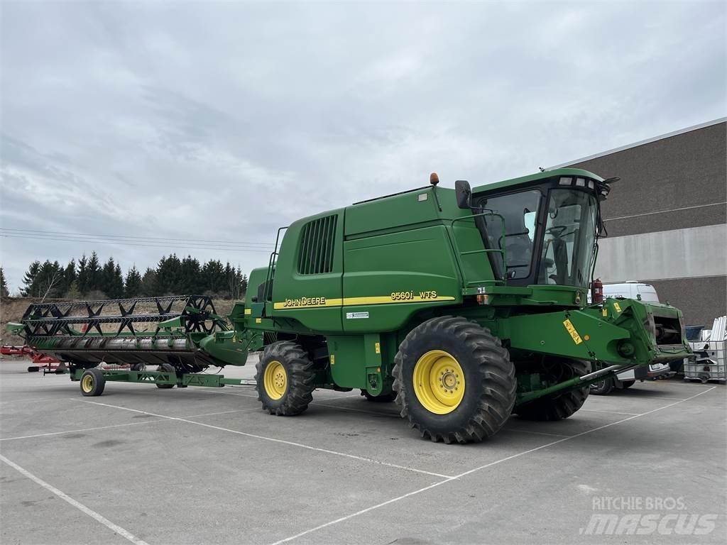 John Deere 9560i WTS حصادات