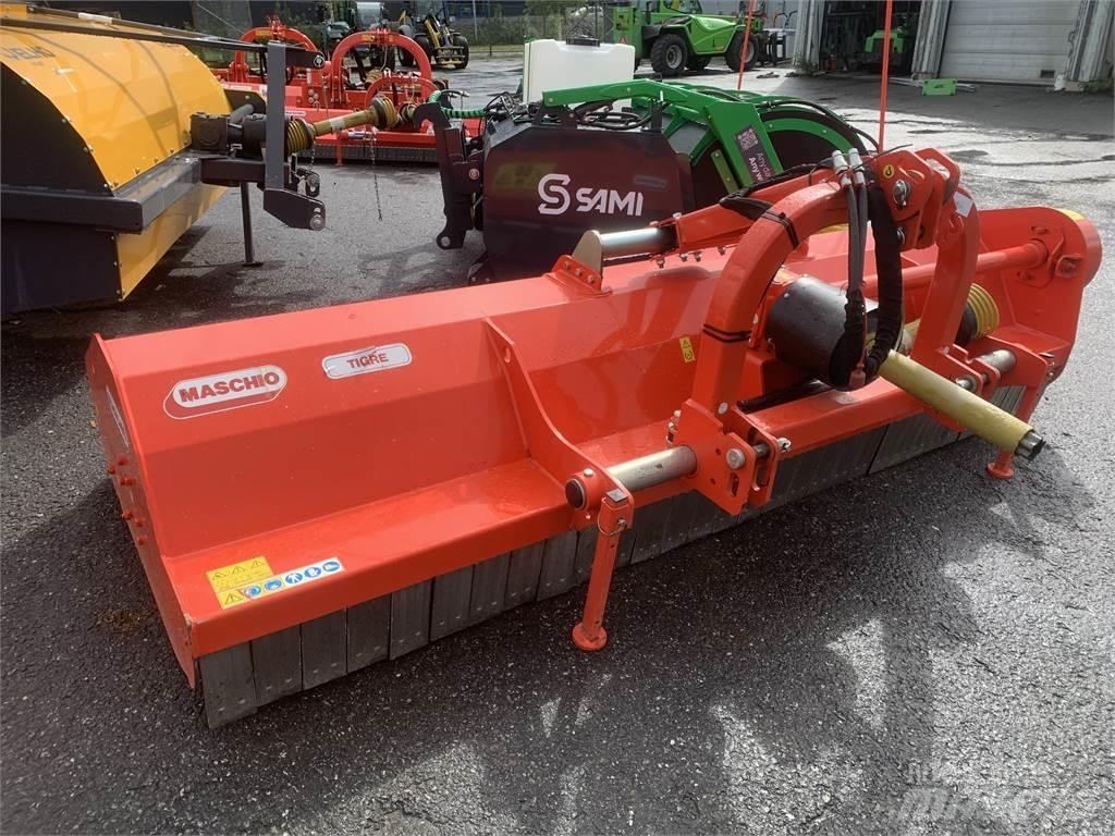 Maschio Tigre 300 HD جزازات وأغطية المراعي