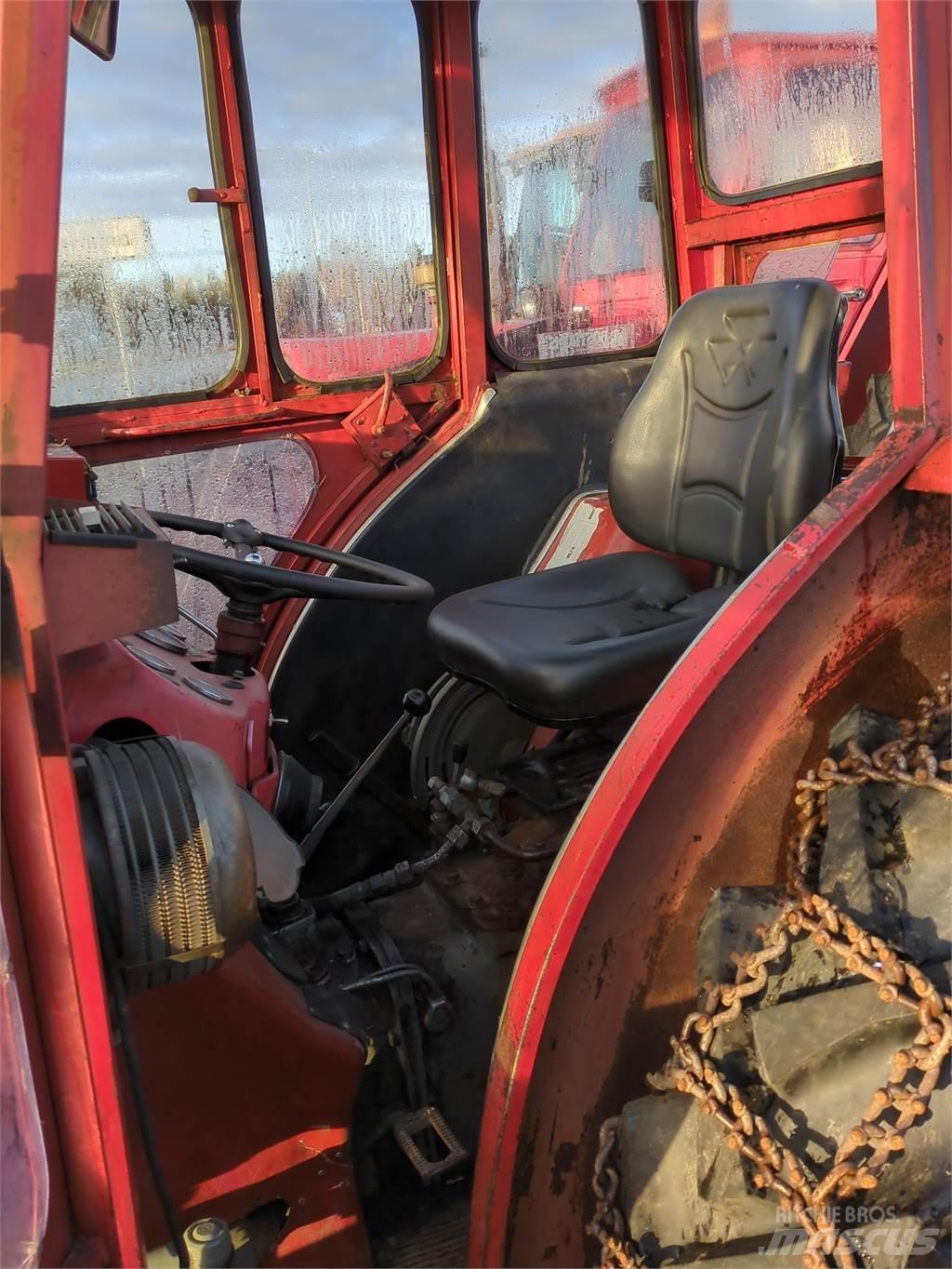 Massey Ferguson 135 الجرارات