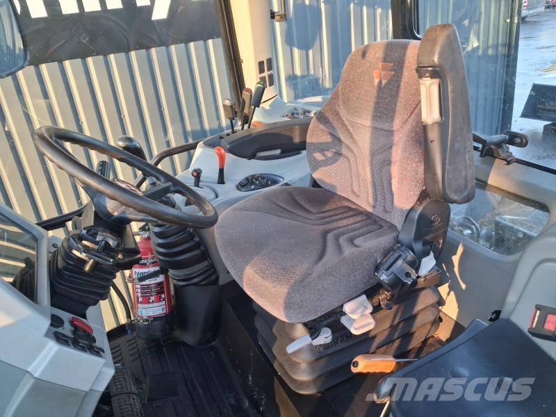 Massey Ferguson 5455 الجرارات