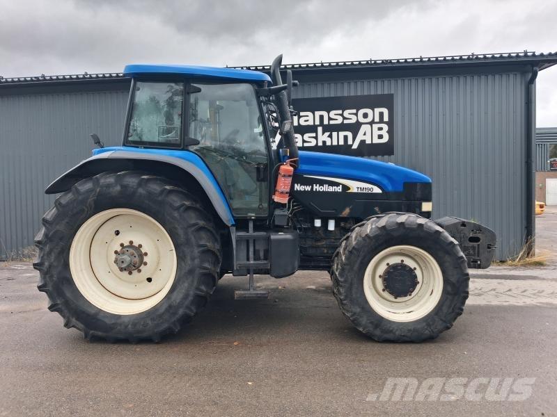 New Holland TM 190 الجرارات