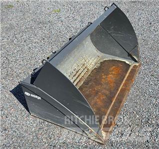 Norje PS140 + förhöjning لوادر انزلاقية التوجيه