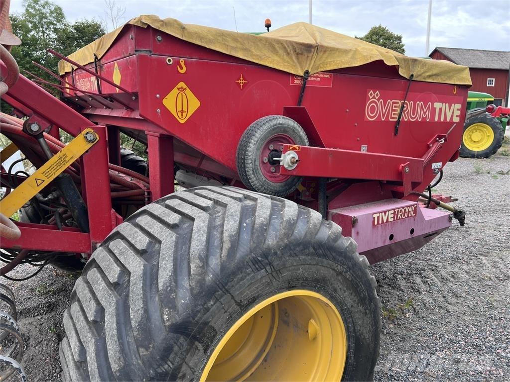 Överum Tive 4008 JET ماكينات وملحقات البذر الأخرى
