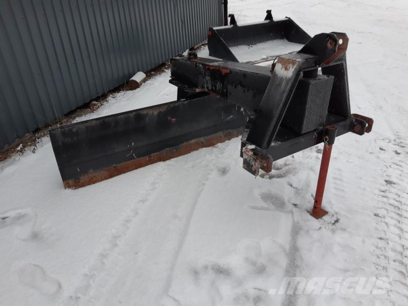  SCHAKT SNÖBLAD 250 CM حراثات ونصول الجليد