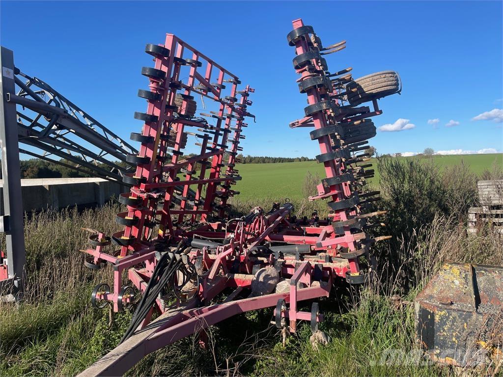 Väderstad NZA 800 HARV كاسحات