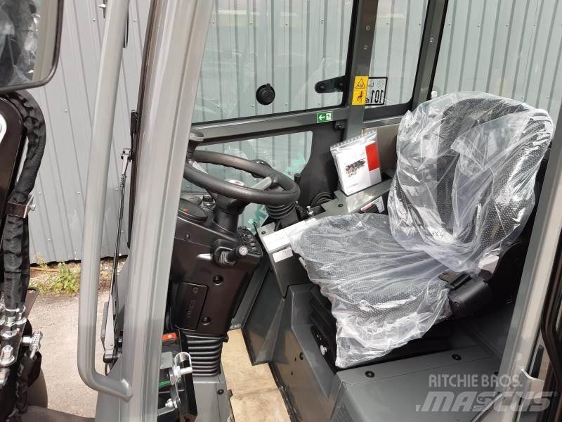 Weidemann 1260LP Black لوادر ذات جرافات عكسية