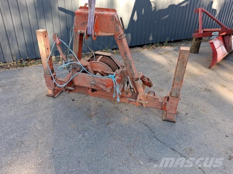  WINCH 3-PUNKT مقطورات تحريج