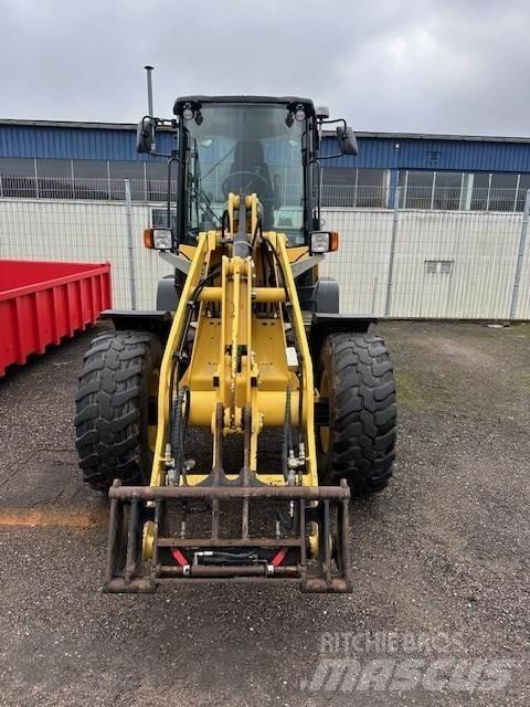 Yanmar V100 HJULLASTARE لوادر بعجل